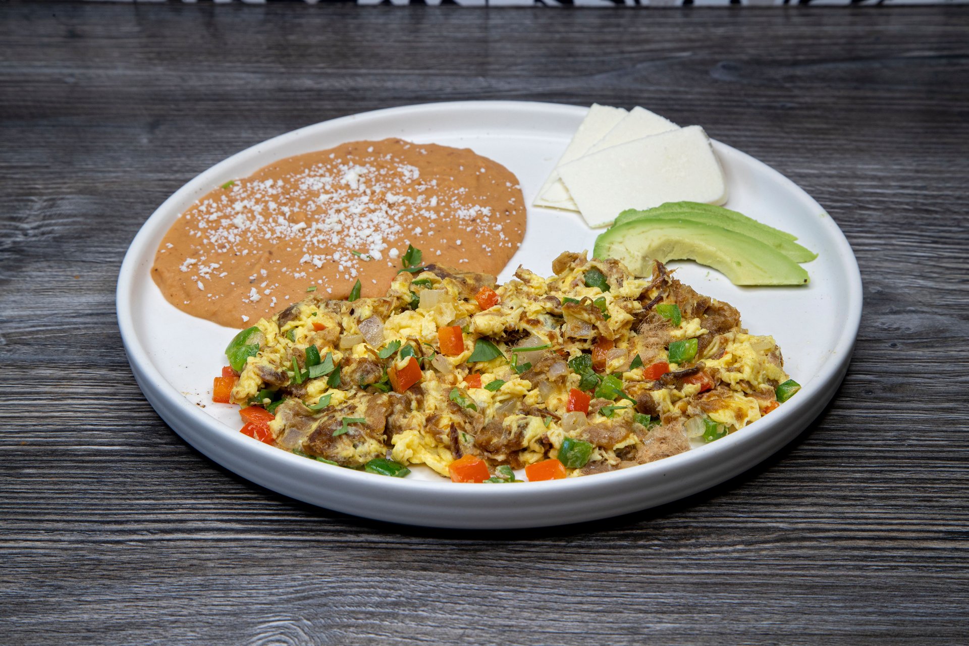 Machaca C/ Huevo - Desayunos - MARISCOS CHOIX