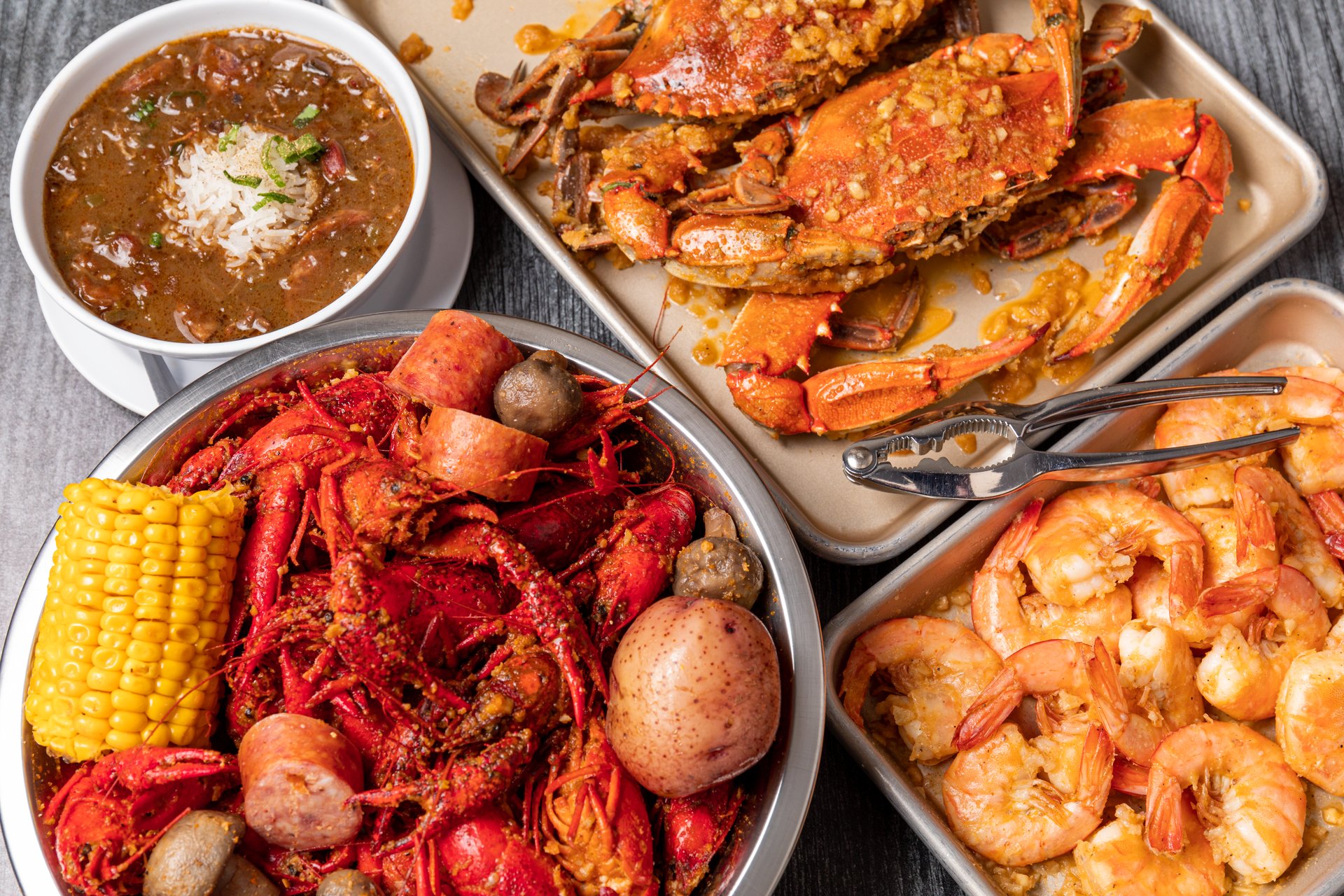 Everything You Should Know About Crawfish Boil Etiquette