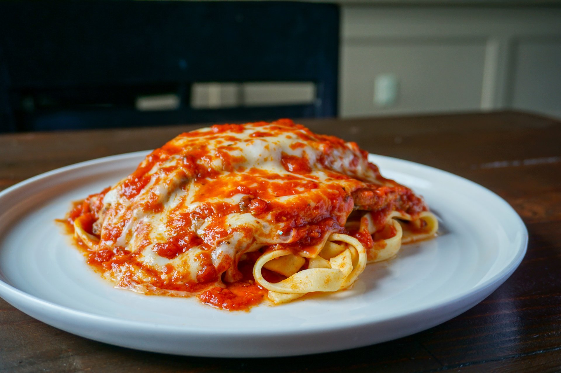 Spaghetti Bolognese and Diavola Pizza: the perfect duo that