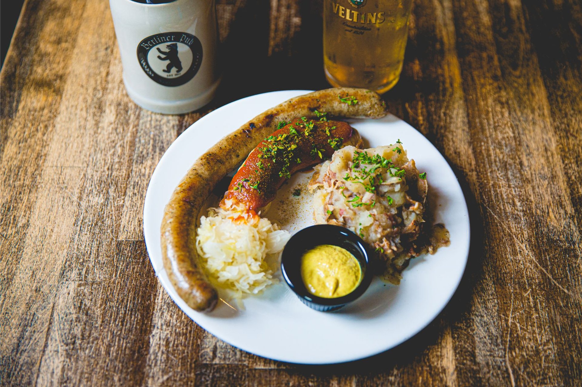 Barucho De La Toba Field Pub in Renton