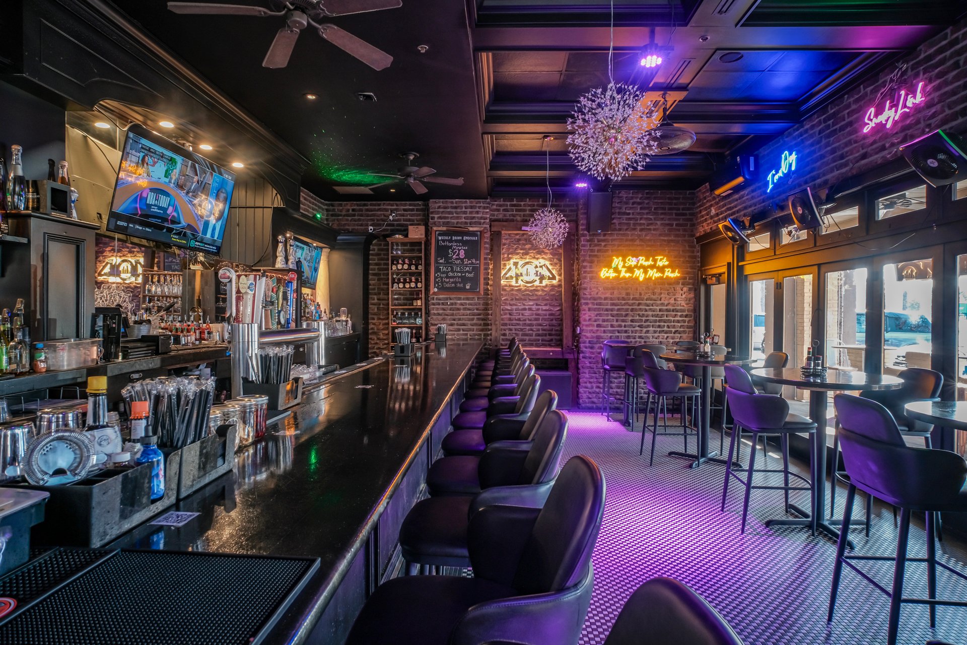 Private Parties & Group Dining - 404 Restaurant & Bar