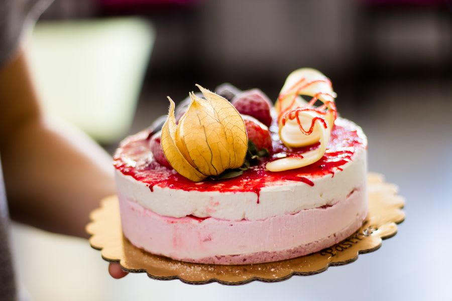About - Carrara's Italian Restaurant | Pastries, Gelato & Cafe