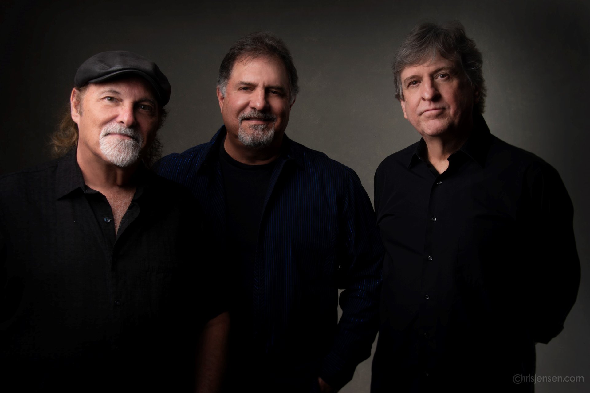 Big Adventure Trio Winchesters Grill & Saloon American Restaurant