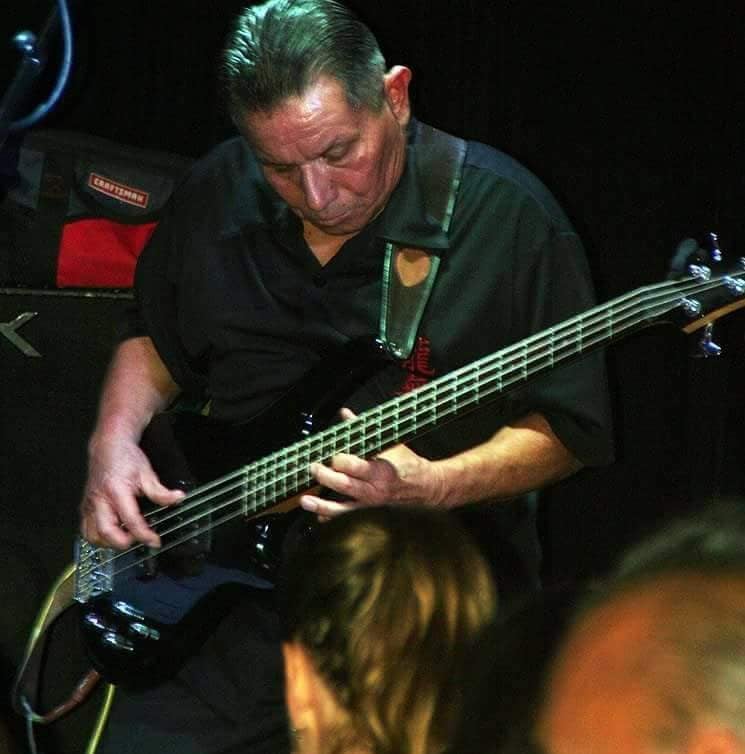 Freddy Castro & Friends Winchesters Grill & Saloon American