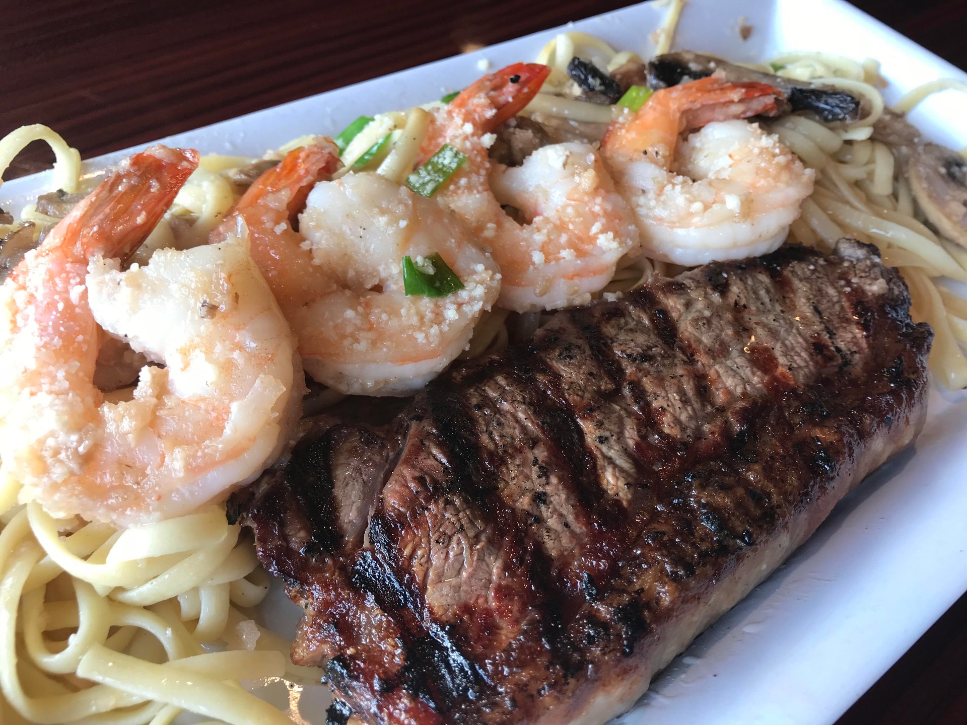 Sirloin Shrimp Scampi Bailey's Surf N Turf Seafood - Main Image