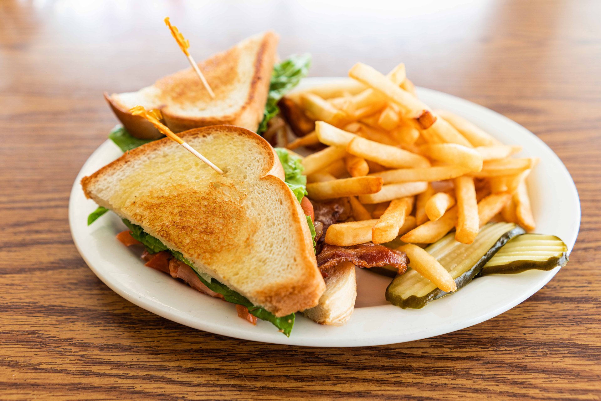 Tenderloin Sandwich - Mom's Kitchen- Restaurant in Olathe, KS