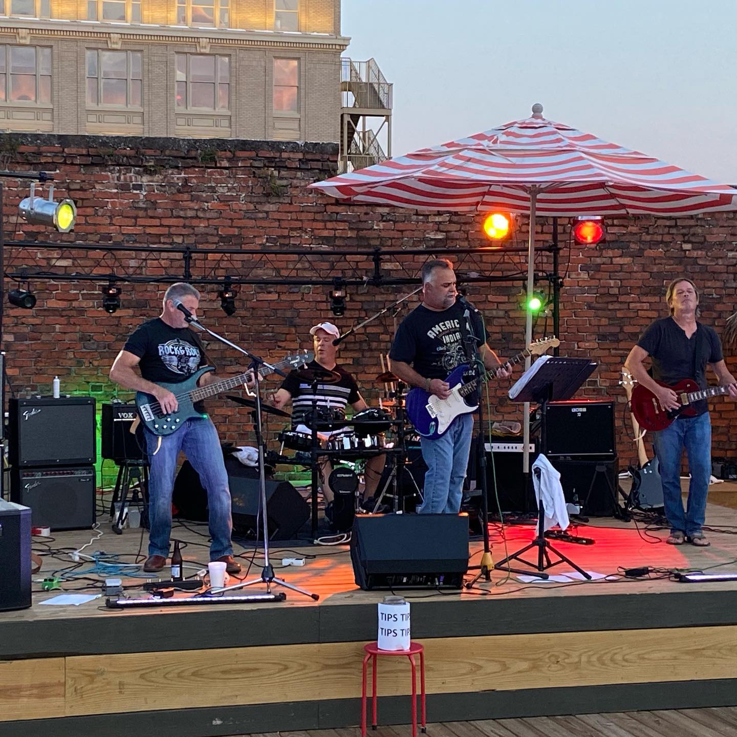 The Flashbacks - Saltwater Fishery - Seafood Restaurant in Dublin, GA