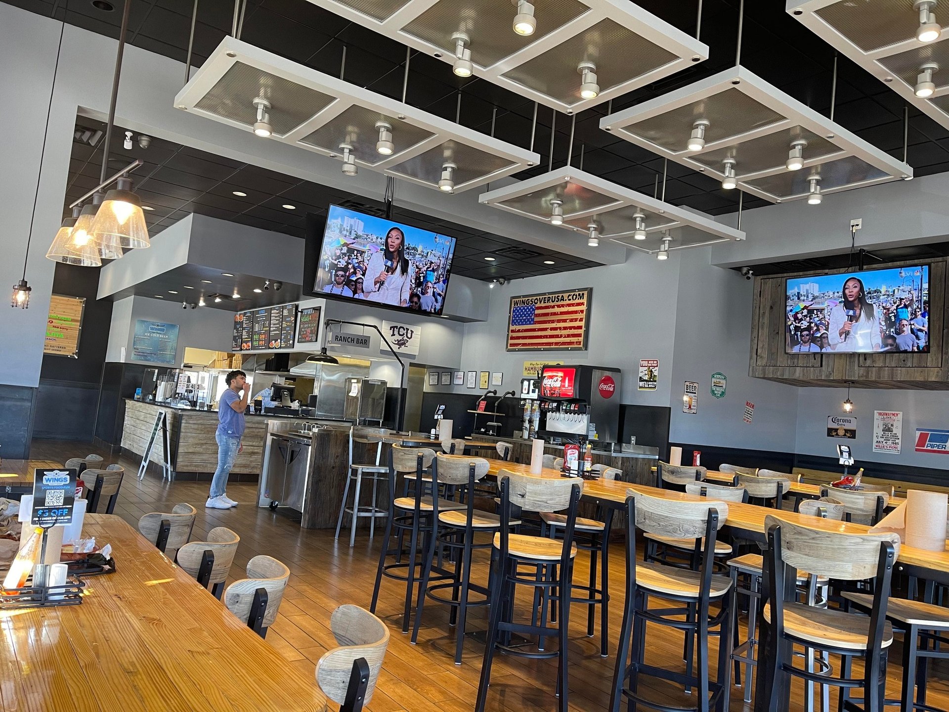 Locations - Wings Over USA - Chicken Wings Restaurant in TX, image size:1920x1440