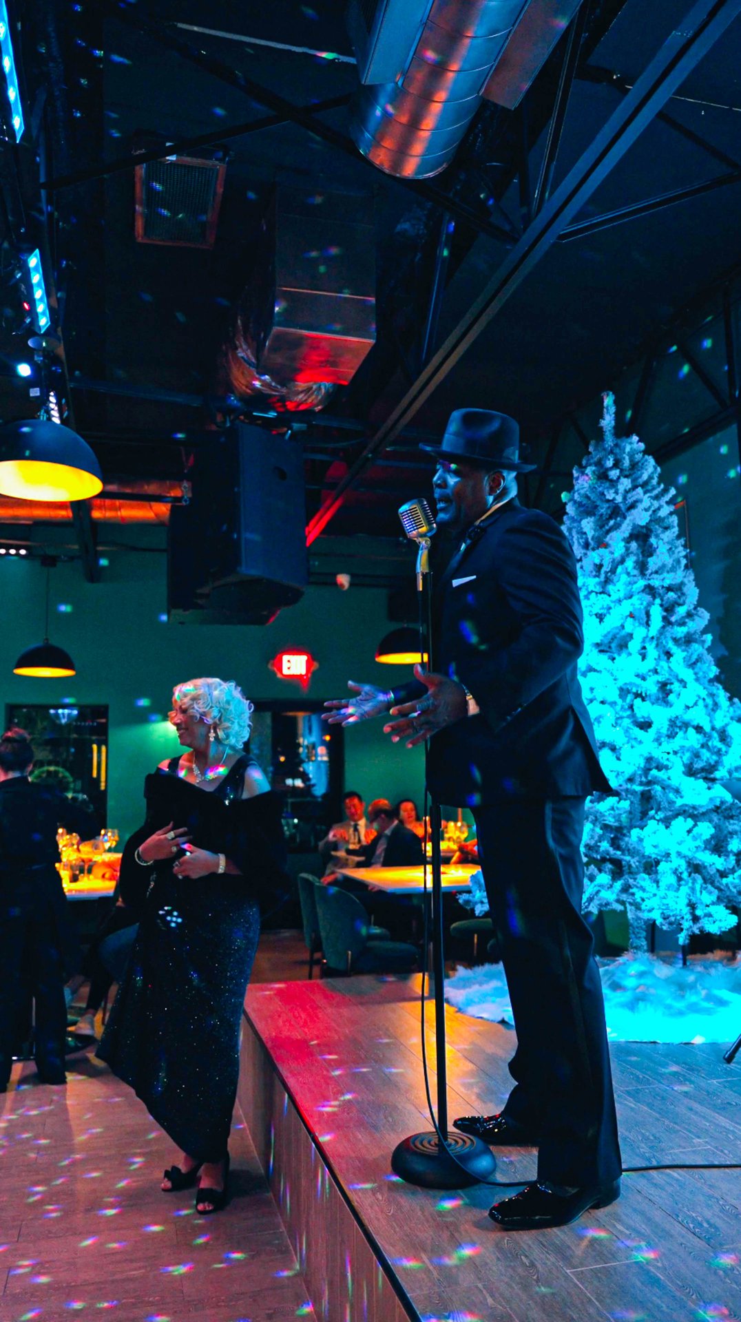 The Valentine's Day Frank Sinatra Tribute show with Rickey Davis CAPS