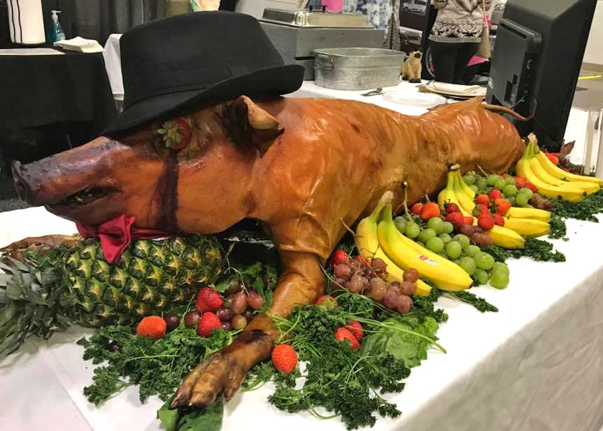 Whole pig shop roast catering