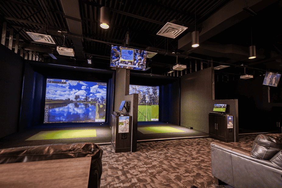 Tapin Golf Bar - Photo 2