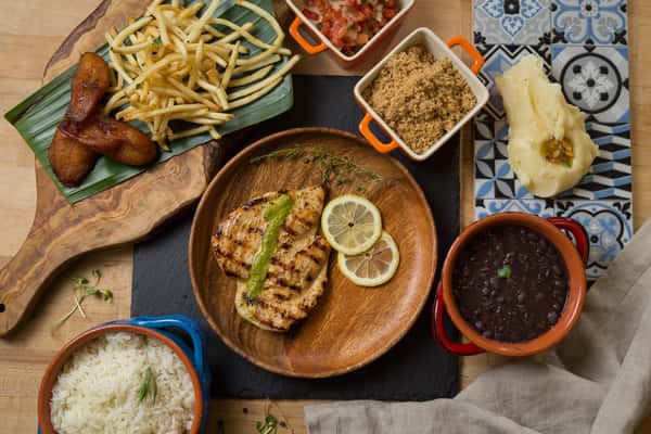 Chicken Lemon & Garlic - Lunch Special - Bossa Nova Brazilian