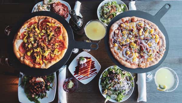 Oak & Pie Restaurant in Wichita, KS