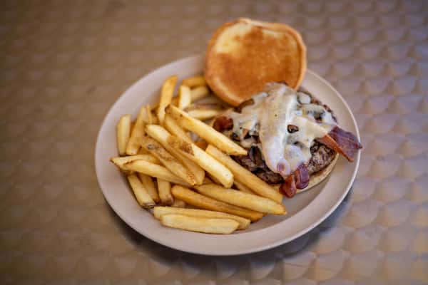 Lunch menu Kay's BBQ Barbecue Restaurant in Cocoa, FL