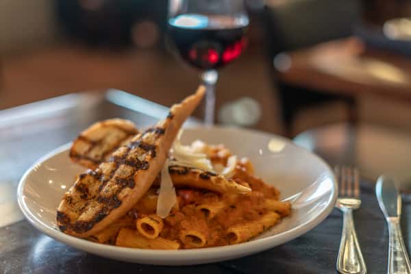 West End Grill Kingston American Restaurant in Kingston, MA