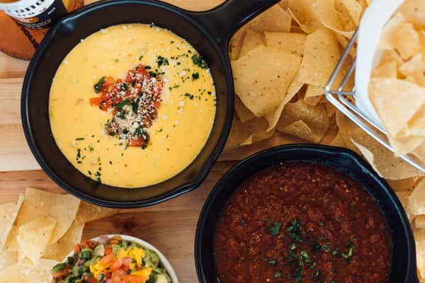 Signature XS Queso