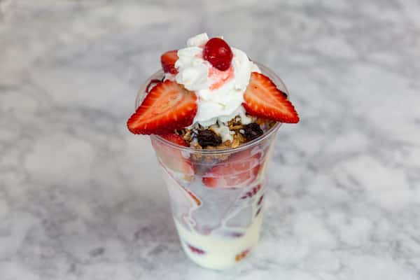 Fresas con Crema - Crazy Delights & La Michoacana -Ice Cream Shop
