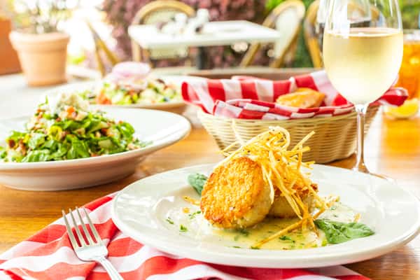 crab cakes