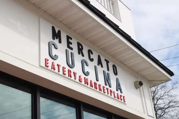 Mercato Cucina exterior