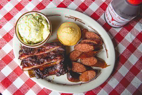 Longhorn Barbecue Barbecue Restaurant in Milton, WA