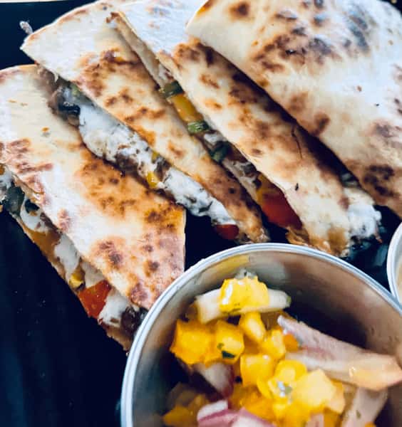 PRODUCE QUESADILLA