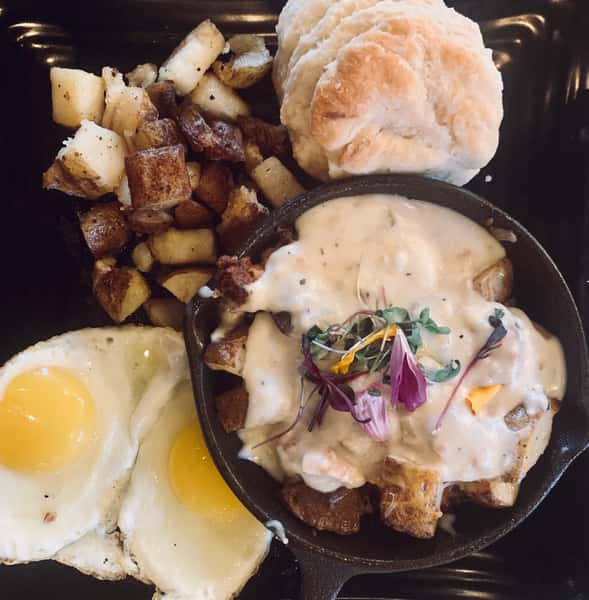 ULTIMATE BREAKFAST HASH
