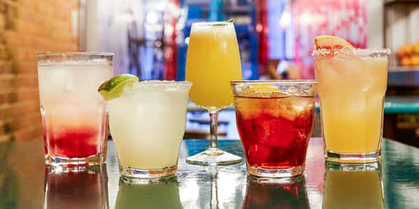 ALL WELL DRINKS - $4
