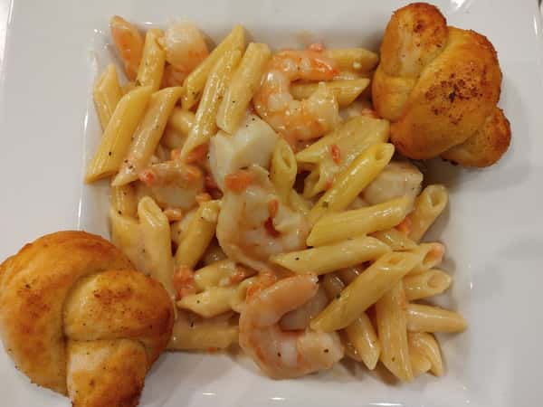 Jack's Sautéed Shrimp & Scallop Combo Over Pasta
