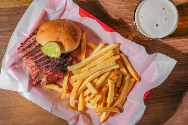 Gallery - Pit Boss BBQ - Barbecue Restaurant in Hapeville, GA