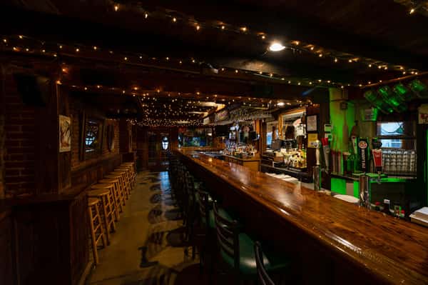 bar