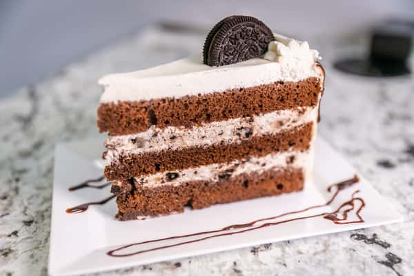 Oreo Chocolate Mousse Cake
