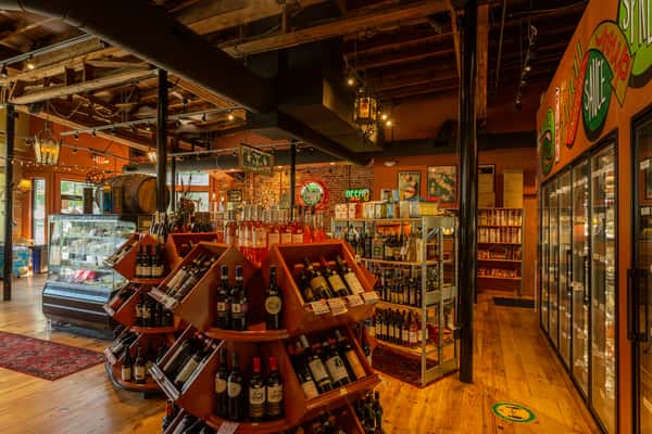 Mint St. interior