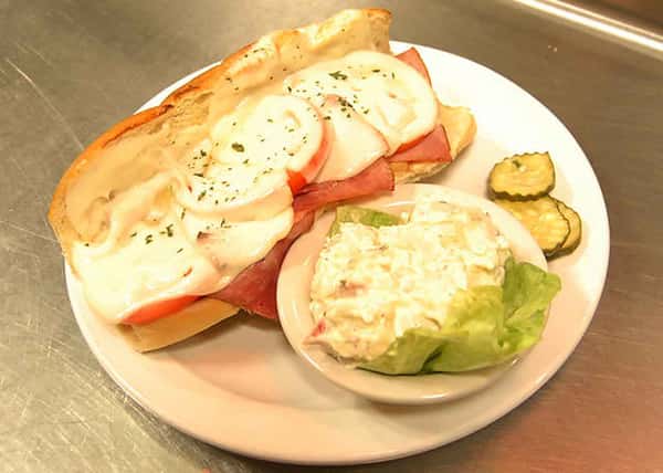 sub sandwich with coleslaw