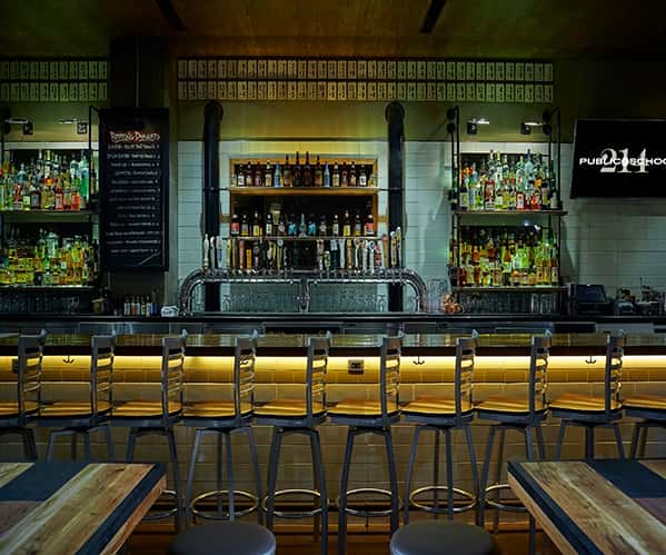 Bar