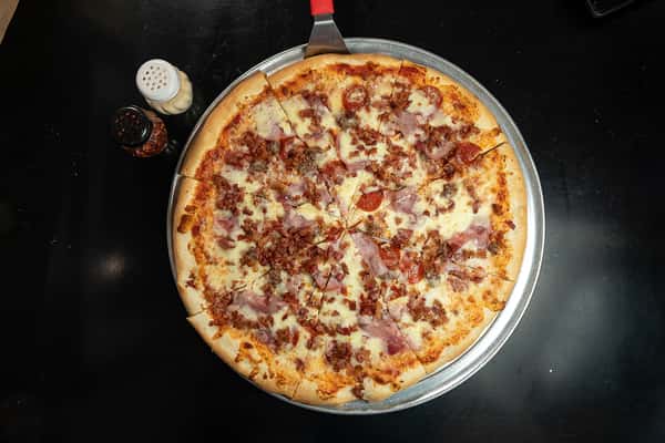Meat lovers pizza9SM