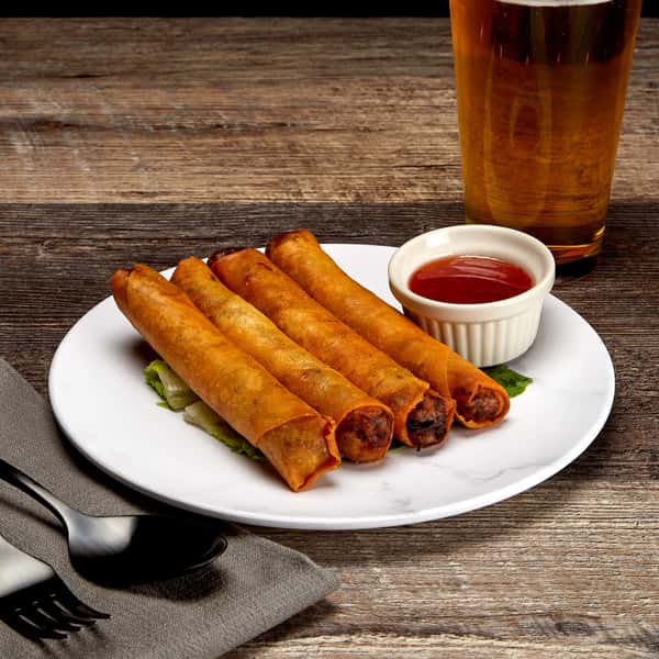 Lumpia Egg Rolls (4)