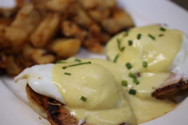 Classic Eggs Benedict
