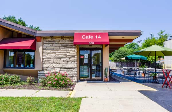 Restaurants In Palestine Il