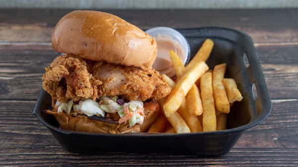 Rancho's Chicken Sandwich