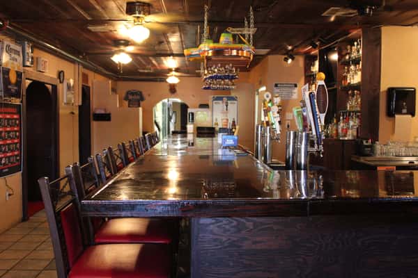 bar