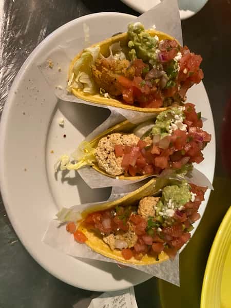GLUTEN FREE SHRIMP TACOS