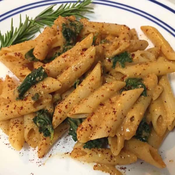 Spicy & Creamy Kale Pasta