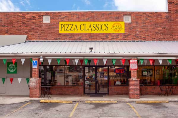 Pizza Classics Pizza Restaurant in San Antonio, TX