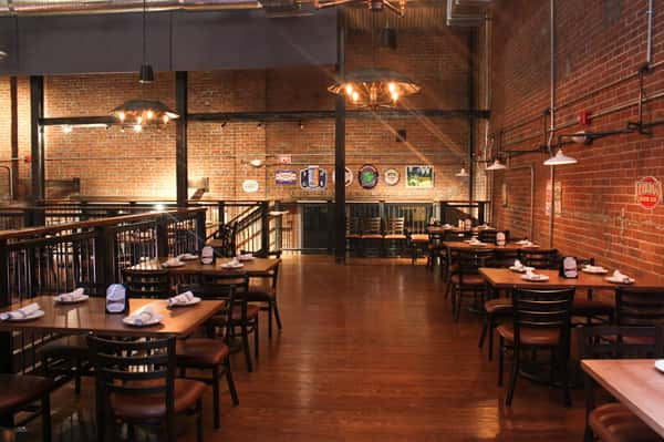 Fairfield Gallery - Local Kitchen & Beer Bar - American Restaurant in CT