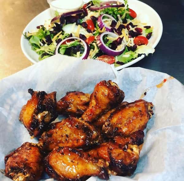 Chicken wings and our classic salad