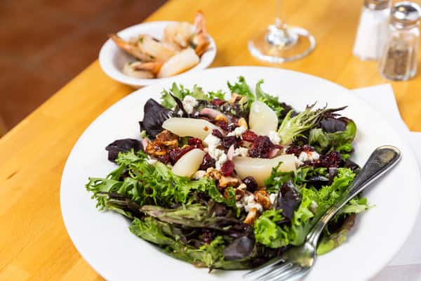 Pear Walnut Salad