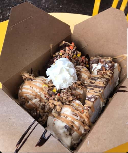 Peanut Butter Lover's Extreme Sundae