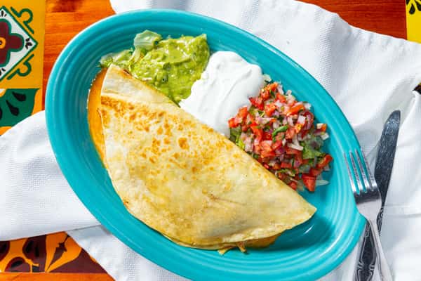 Quesadilla Con Chorizo
