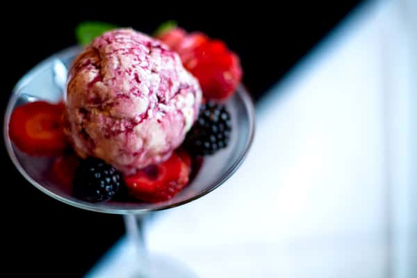 Berries and cream cheese dessert