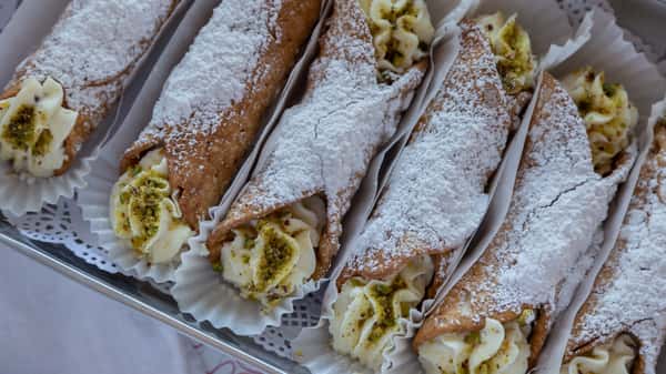 Cannolis